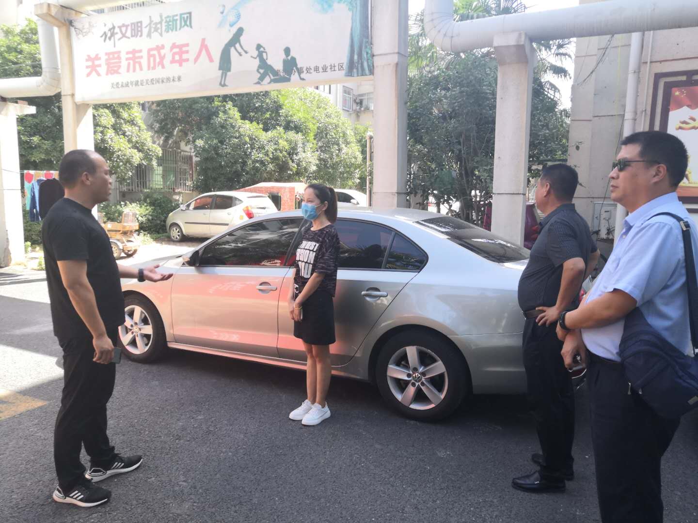 1592268899969872.jpg 1592268899969872.jpg