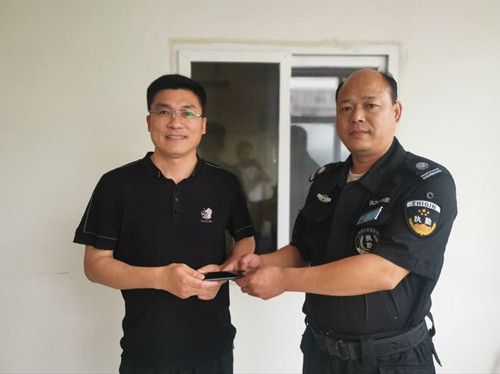 1624417844217396.jpg 2345_image_file_copy_1.jpg