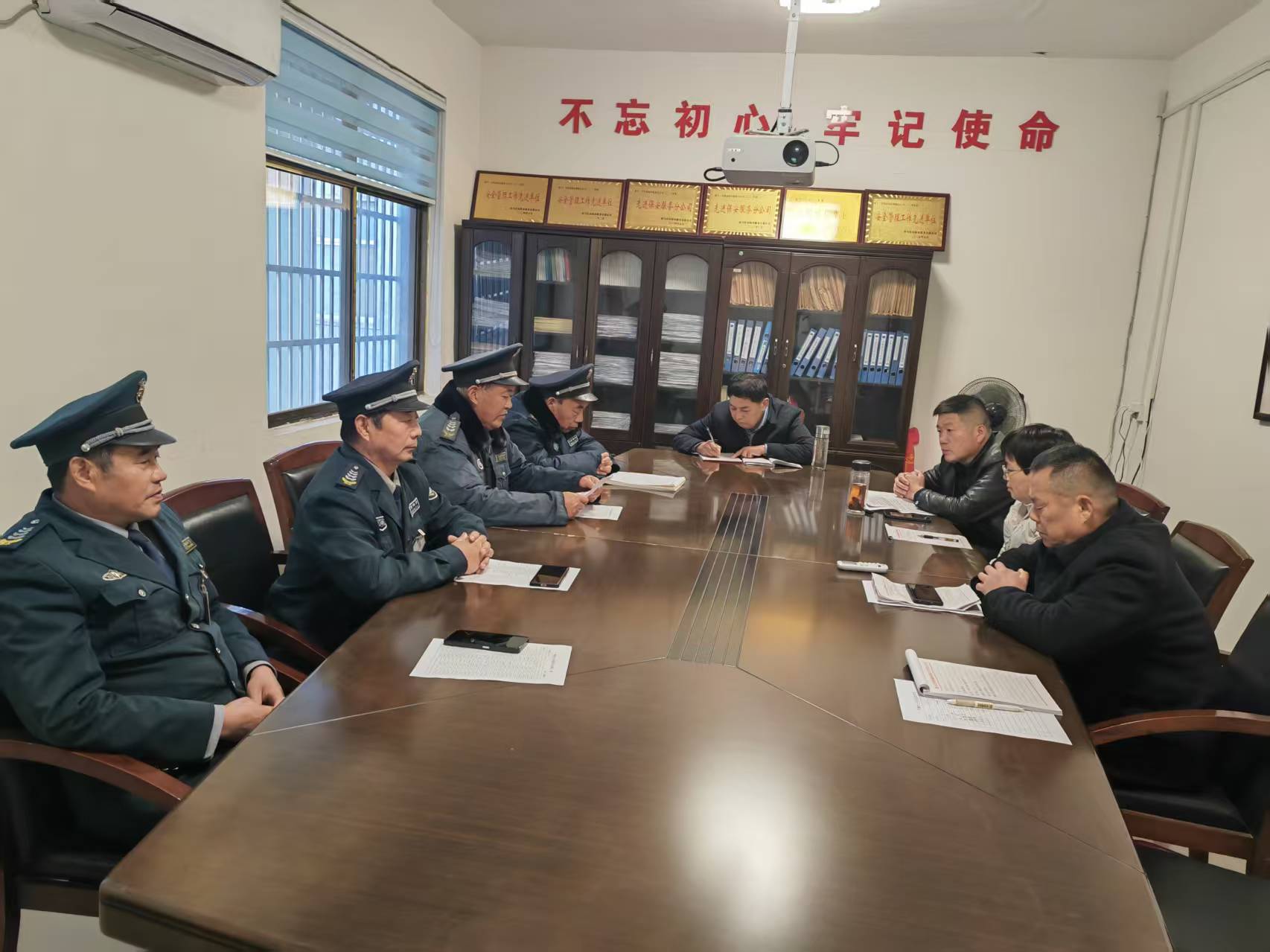 1765250172838884.jpg 1765250172838884.jpg